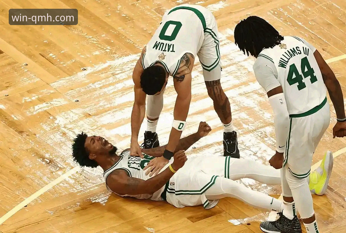 球盟会信誉如何 湖人火力全开vs步行者顽强追击:一场进攻盛宴的深度解析